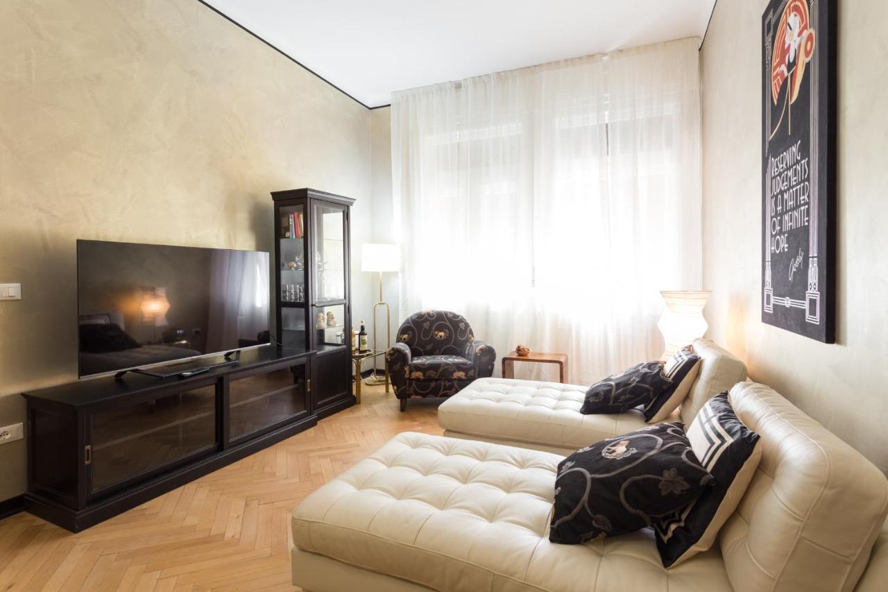 La Casa Di Gatsby Lusso In Pieno Centro Con Parcheggio Daire Gorizia Dış mekan fotoğraf